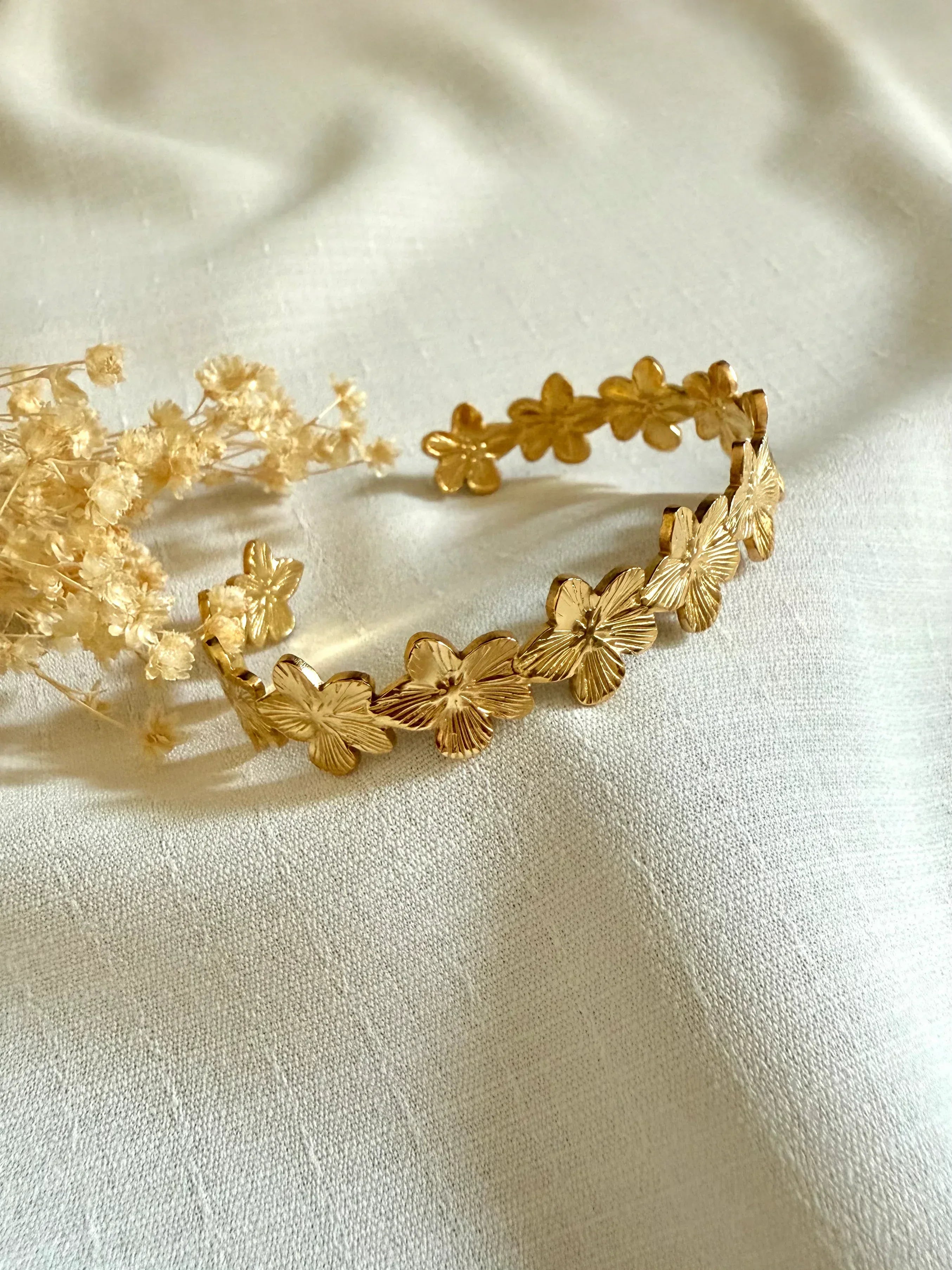 Bracelet THÉA - Jonc fleurs - Lynéör Bijoux